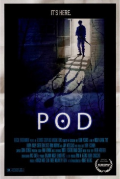  Pod (2015) Poster 